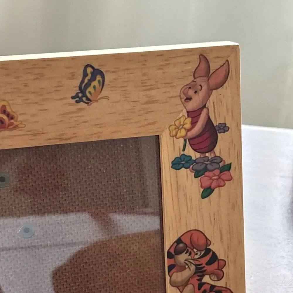 Vintage Winnie The Pooh Wooden Picture Frame-Winnie, Eore, Tigger, Piglet
